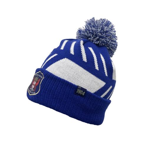 aztec bobble hat.png