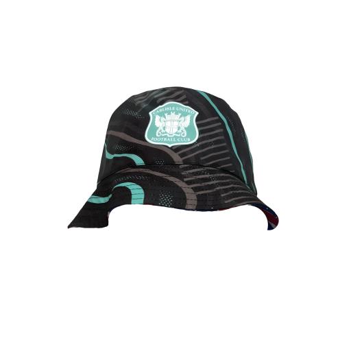 reversible bucket hat 4.png